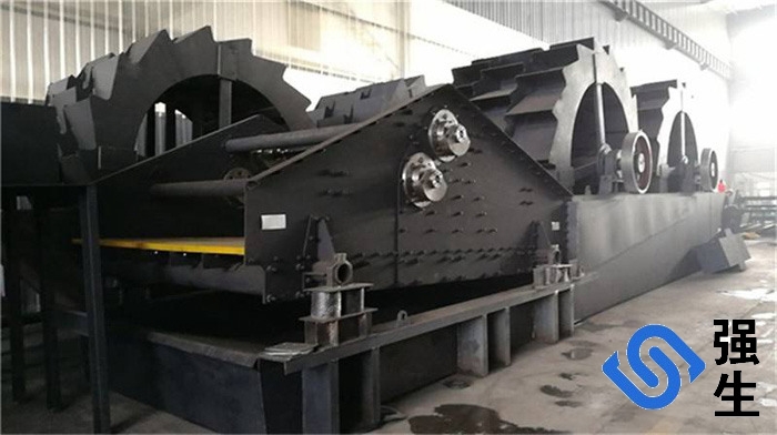 75型輪斗式洗砂機(jī)是濱州強(qiáng)生重工科技創(chuàng)新產(chǎn)品(咨詢13793898555)生產(chǎn)銷售輪斗洗砂機(jī),滾筒洗砂機(jī),螺旋洗砂機(jī)設(shè)備,廠家直銷價(jià)格公道,免費(fèi)為客戶處理生產(chǎn)技術(shù)問題,可一件發(fā)貨,值得您的信賴洗砂機(jī)價(jià)格輪式洗砂機(jī)設(shè)備質(zhì)量好型號(hào)全,源頭生產(chǎn)廠家-批發(fā)價(jià)