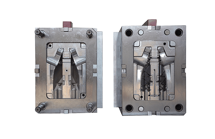 銘洋宇通汽車注塑模具 銘洋宇通汽車注塑模具
