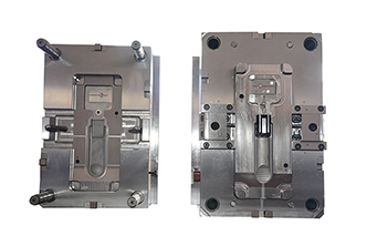 在模具上機前需要確認哪些信息？