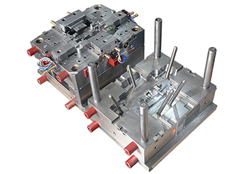 如何確定注射模的分型面？如何進行注射模的總體布局？