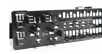 汽車模具加工復雜難制作，專業(yè)手板廠來解決