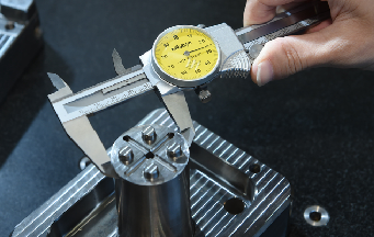 如何實現(xiàn)精密模具制造的零公差工藝？